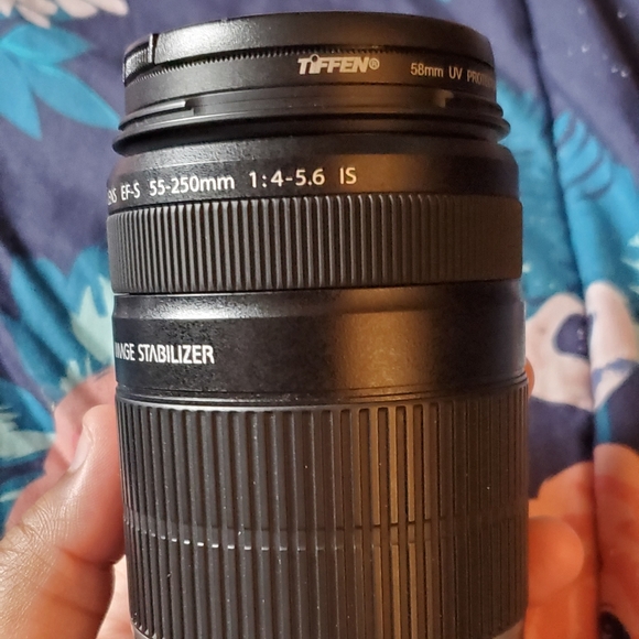 Canon camera lens - Picture 3 of 7